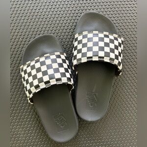 Kids checkered slides